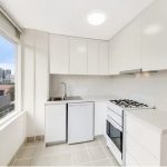 37/2 East Crescent Street, MCMAHONS POINT, NSW 2060 AUS