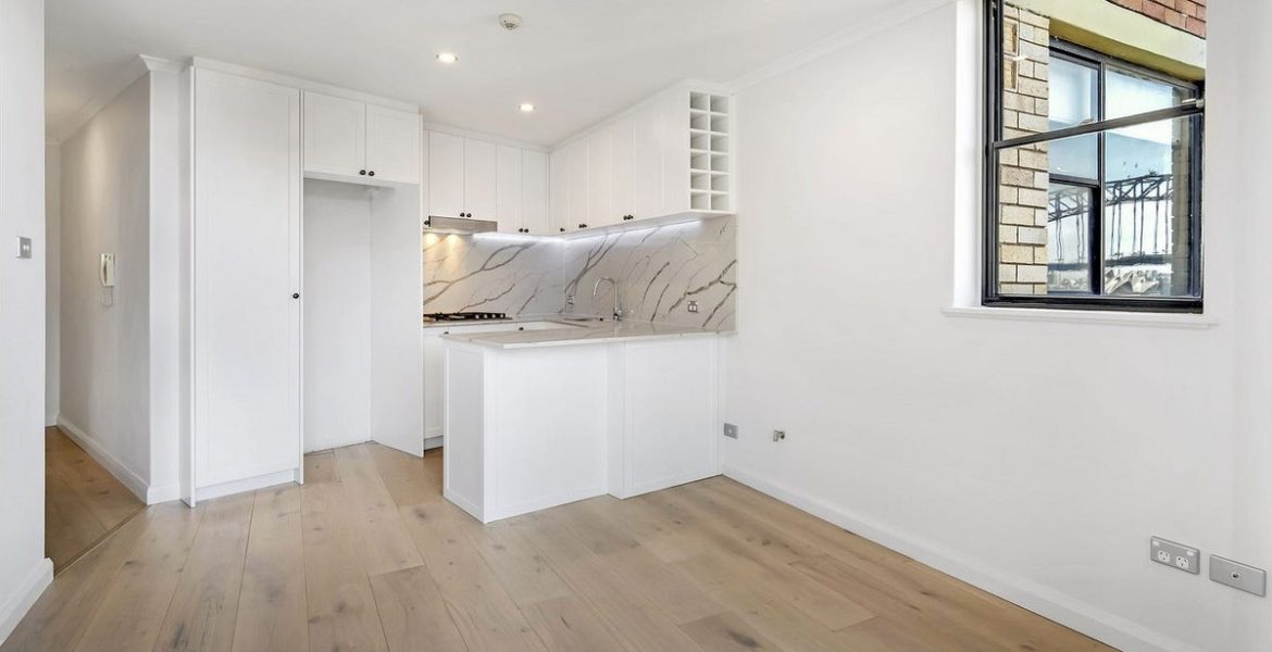 37/21 East Crescent Street, McMahons Point, NSW 2060 AUS